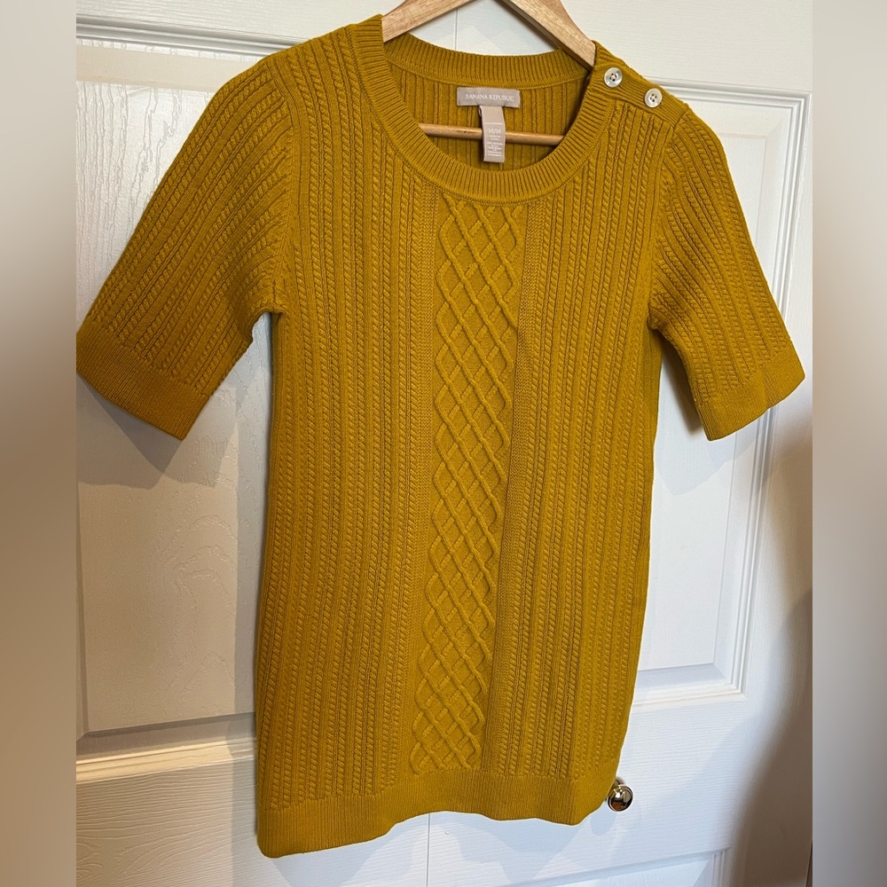 Banana Republic Mustard Cable Knit Sweater